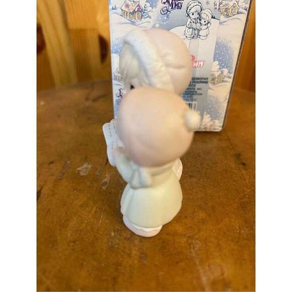 Precious Moments 1992 Sugar Town 529486 “ Aunt Ruth & Aunt Dorothy ” 3" (8436) - Picture 2 of 8